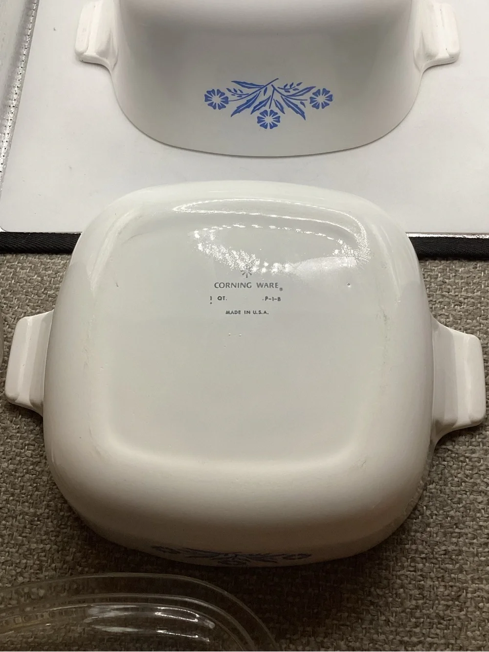 Corningware White Glass Casserole Set with Blue Cornflower Motif 1 qt & 1 3/4 qt